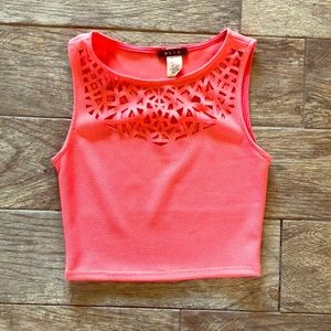 🔹🔹 SOLD 🔹🔹 Boutique Coral Crop Top
